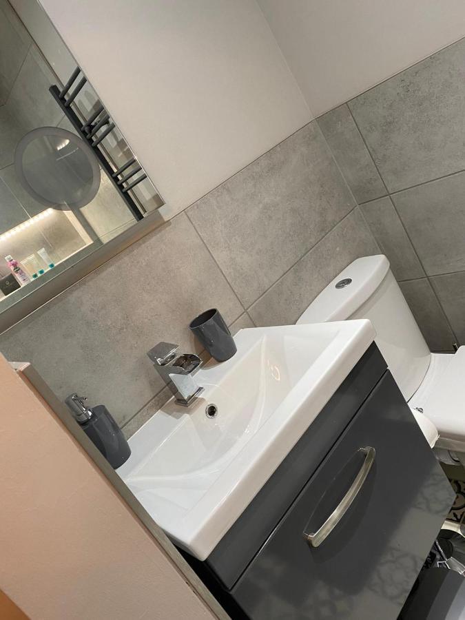 Cambridge Villas Private Studio Lytham St Annes Zewnętrze zdjęcie